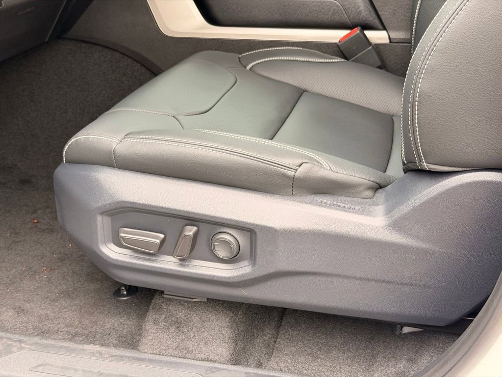 New 2026 Toyota Tundra SR5 AWD/4WD image 16