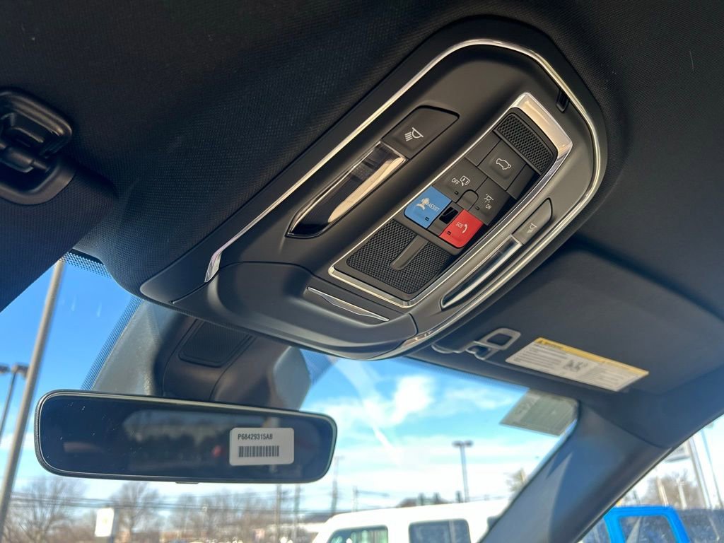 New 2026 Jeep Grand Cherokee Limited image 25