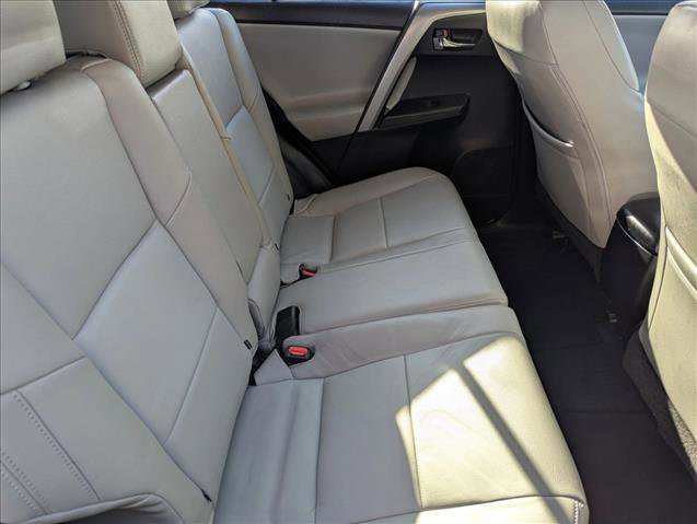 Used 2018 Toyota RAV4 XLE image 19