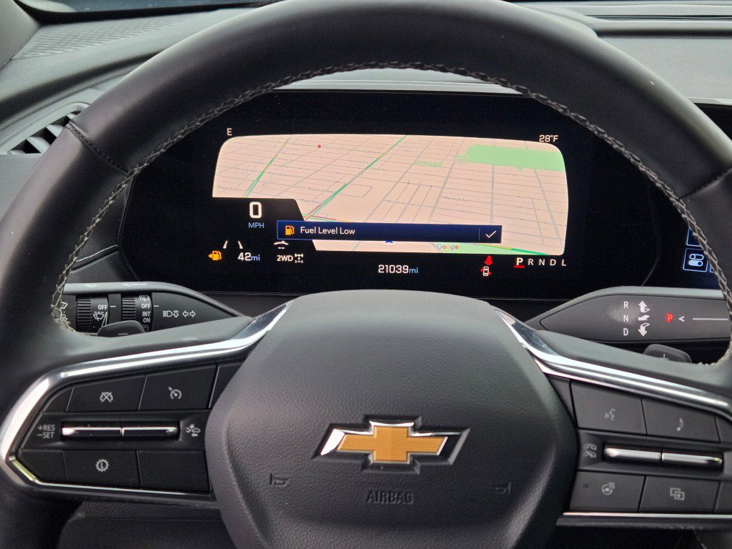 Certified 2025 Chevrolet Traverse LT image 30