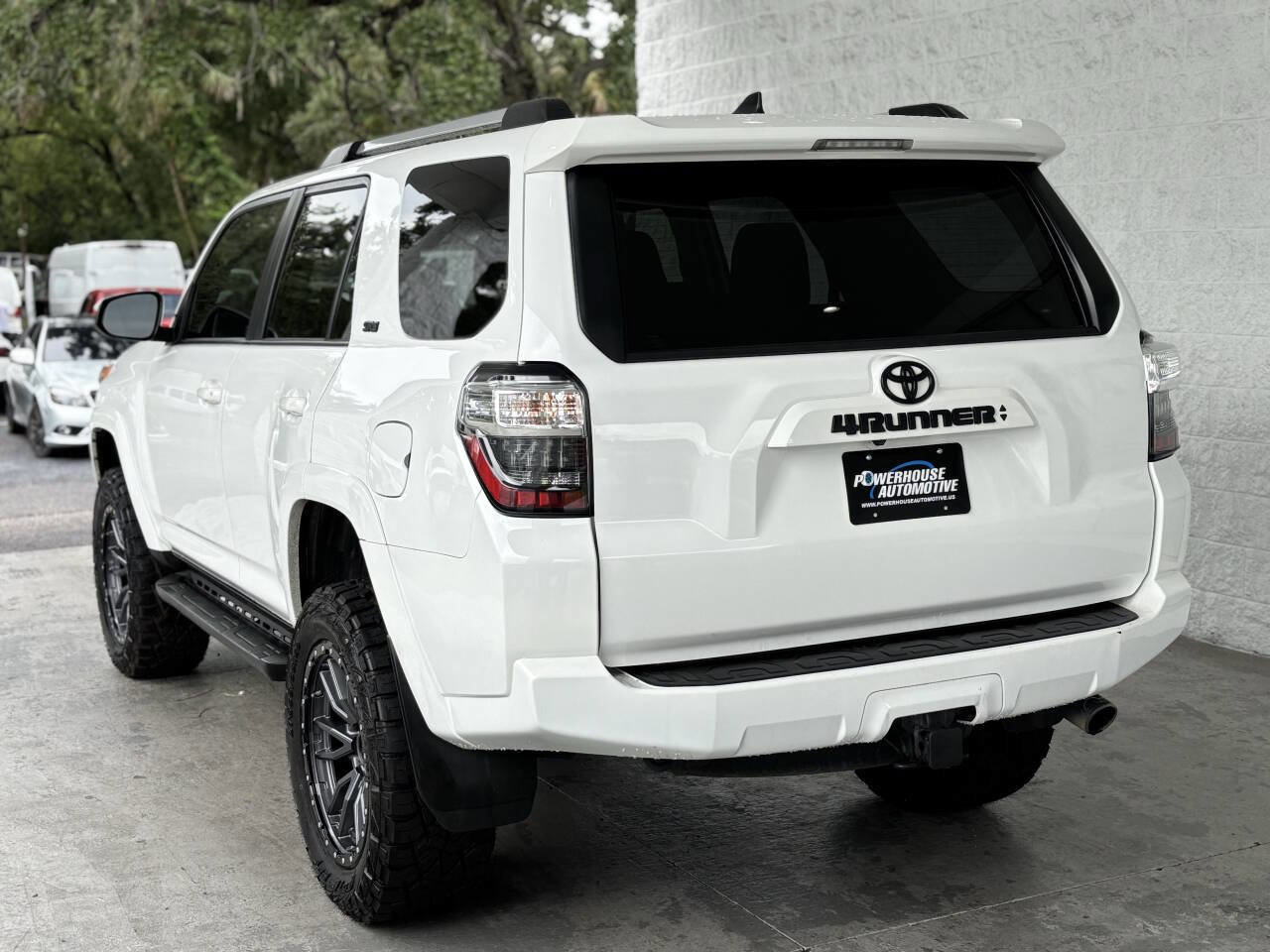 Used 2022 Toyota 4Runner SR5 w/ TRD Black Wheel Package (TMS) AWD/4WD image 7