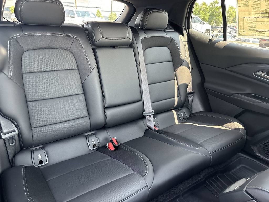 New 2026 Chevrolet Equinox EV LT w/ Convenience Package II AWD/4WD image 27