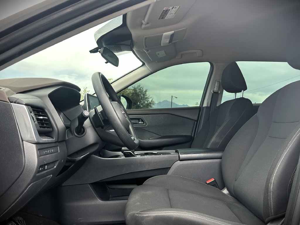 Used 2023 Nissan Rogue S FWD image 24