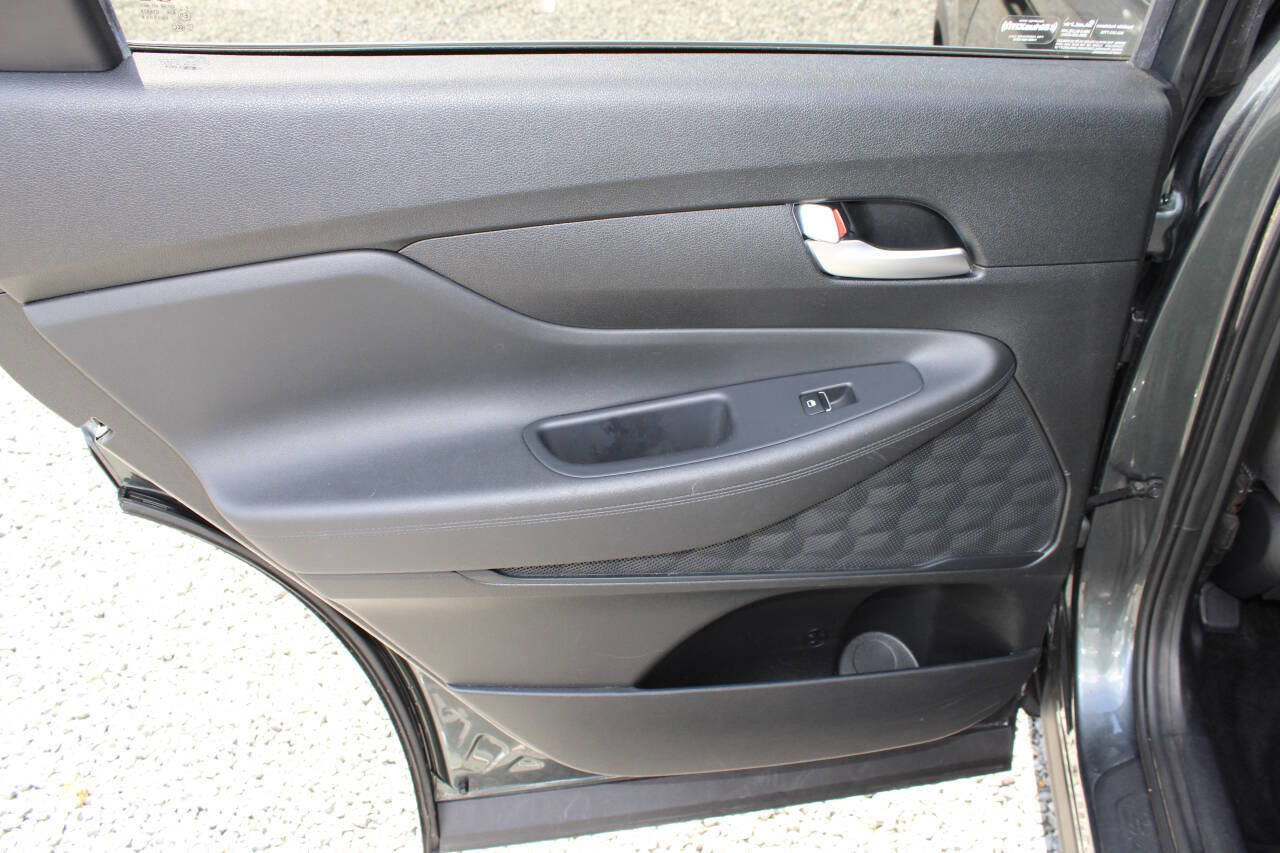 Used 2019 Hyundai Santa Fe SEL w/ Cargo Package AWD/4WD image 24