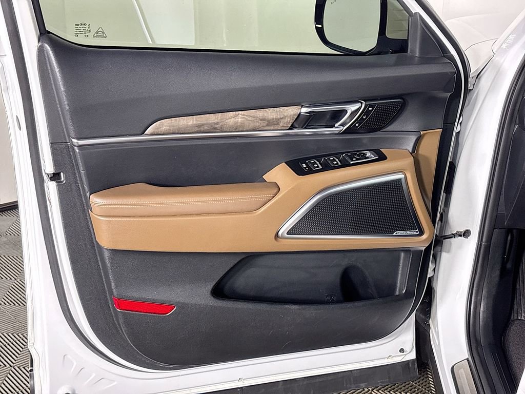 Used 2020 Kia Telluride SX w/ SX Prestige Package image 10