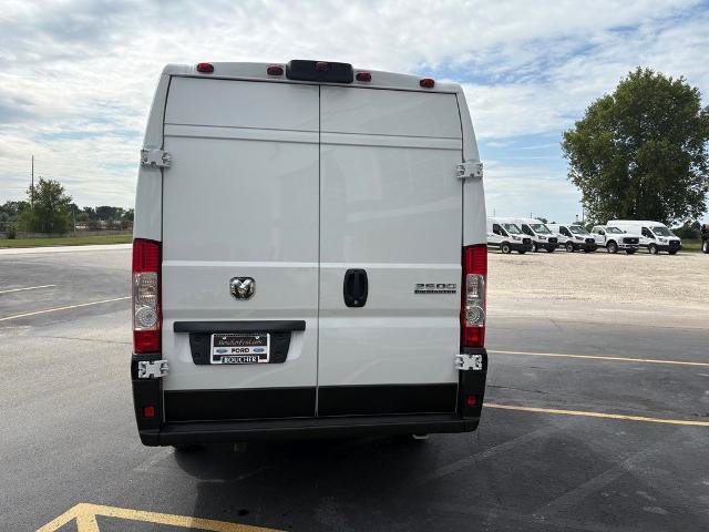 Used 2023 RAM ProMaster 3500 image 4