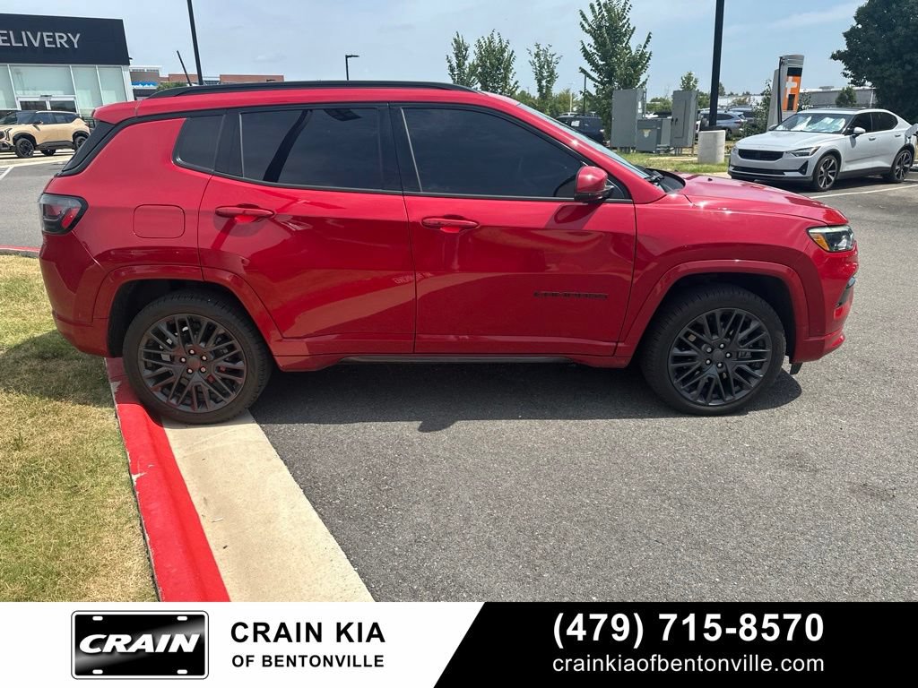 Used 2024 Jeep Compass Limited AWD/4WD image 6