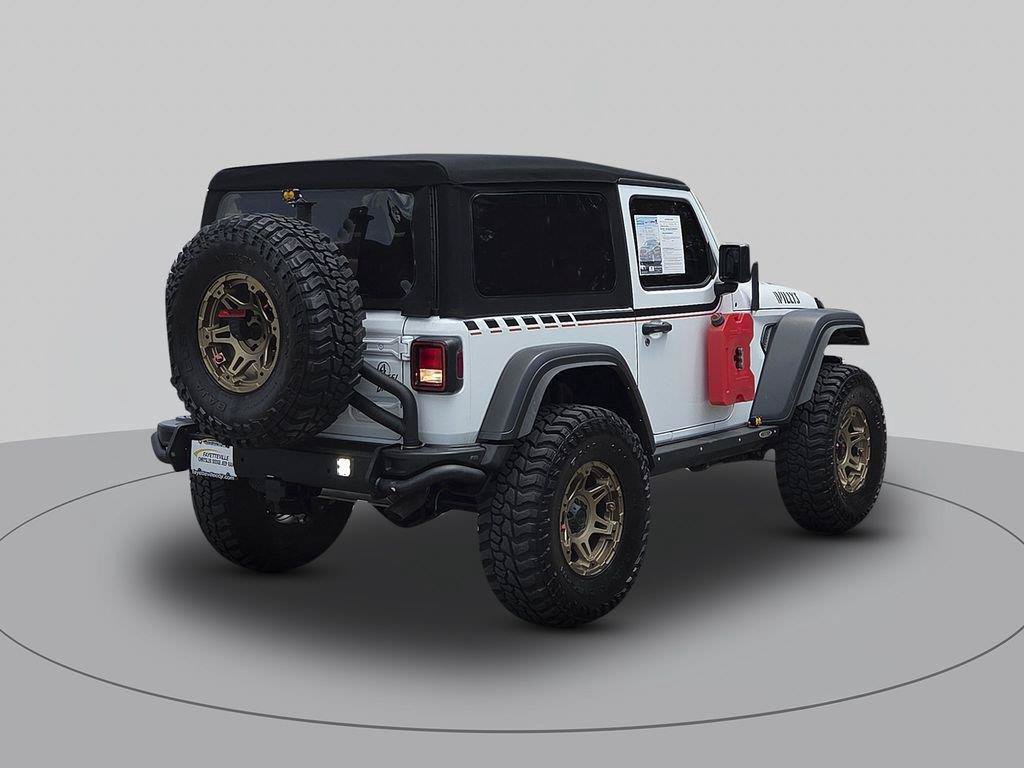 Used 2024 Jeep Wrangler Sport AWD/4WD image 3