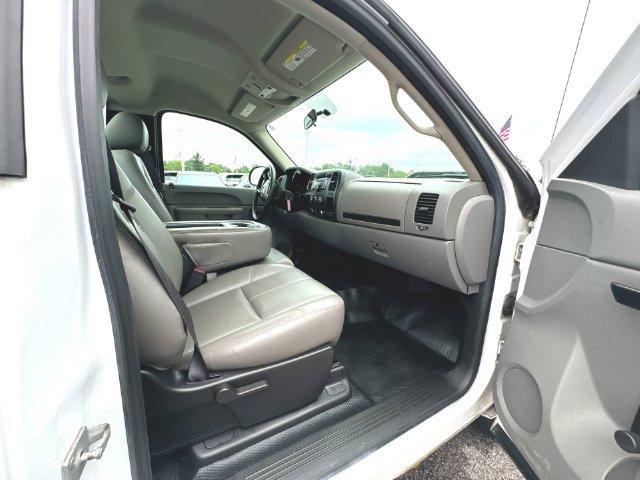 Used 2012 Chevrolet Silverado 1500 W/T RWD image 22
