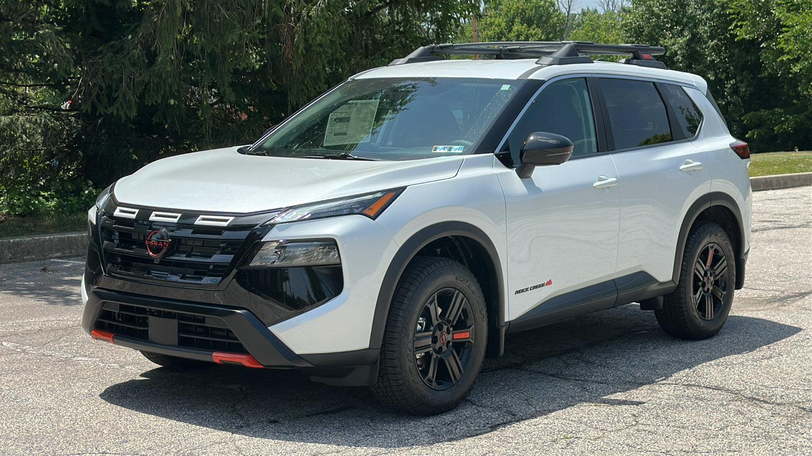 New 2026 Nissan Rogue SV AWD/4WD image 2