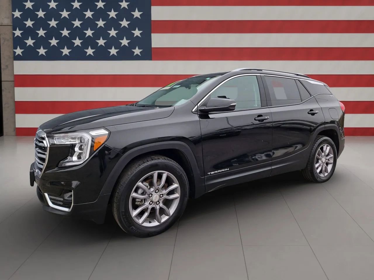Used 2024 GMC Terrain SLT image 73