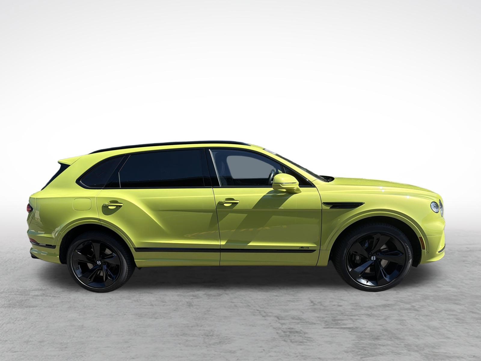 Used 2023 Bentley Bentayga Extended Wheelbase AWD/4WD image 10