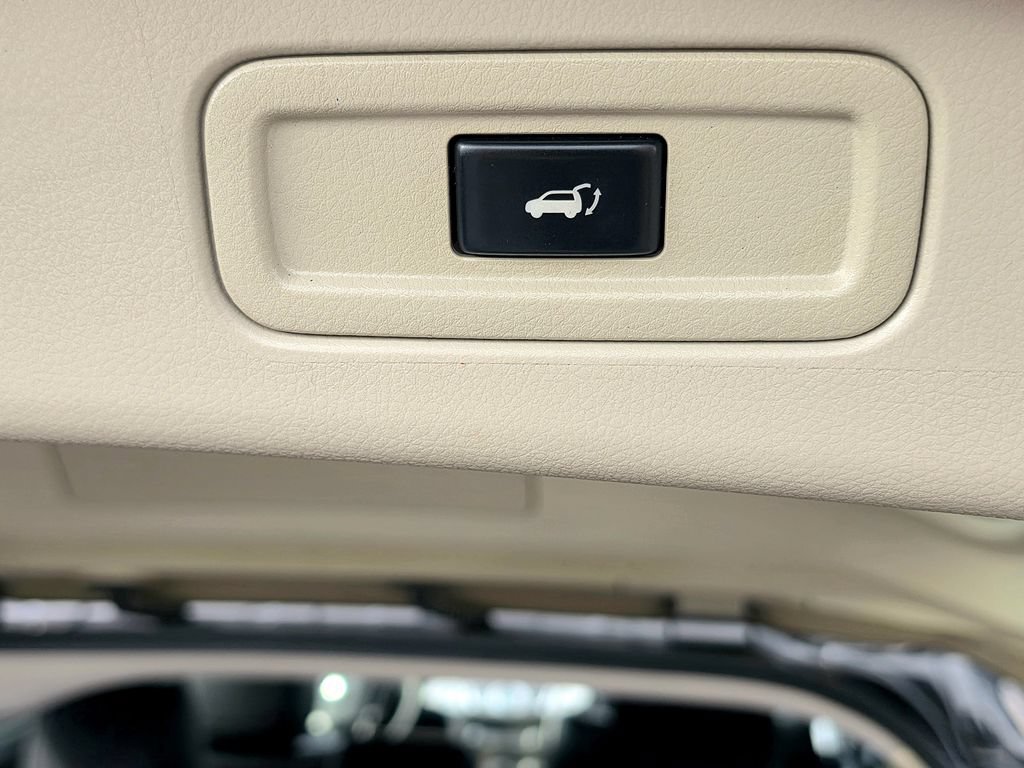Used 2013 Nissan Murano SL AWD/4WD image 9