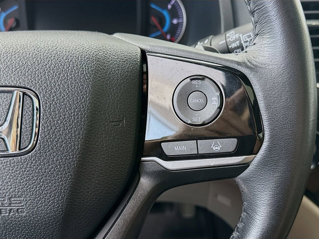 Used 2021 Honda Pilot Touring image 12