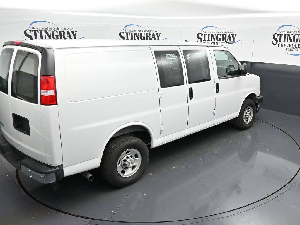 Certified 2025 Chevrolet Express 2500 w/ Driver Convenience Package RWD image 24