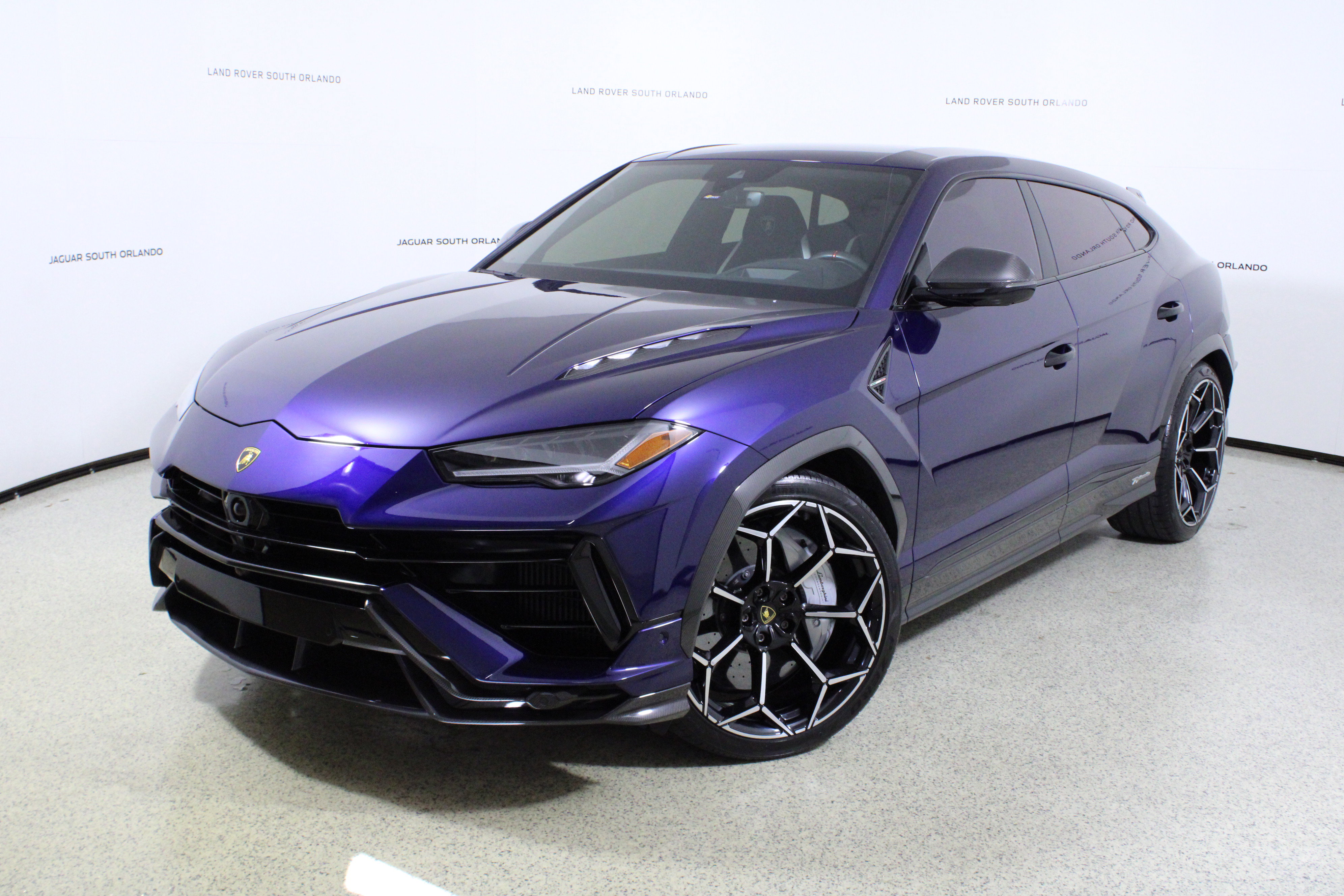 Used 2024 Lamborghini Urus Performante image 1