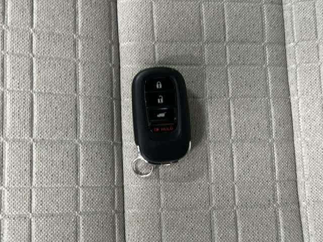 Certified 2027 Honda HR-V LX image 32