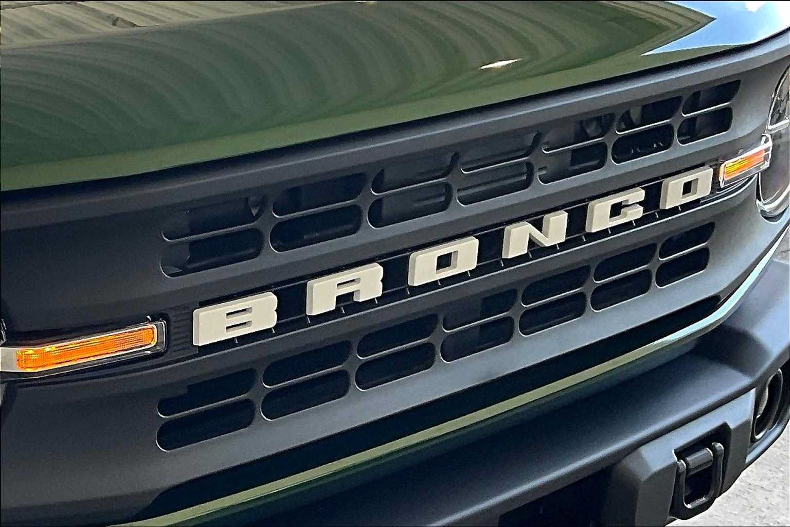 Used 2025 Ford Bronco Big Bend w/ Black Diamond Package AWD/4WD image 29