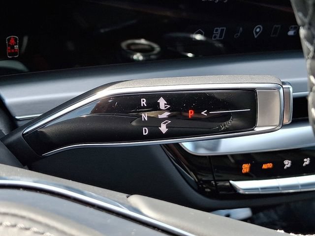 New 2026 Cadillac Lyriq V AWD/4WD image 16