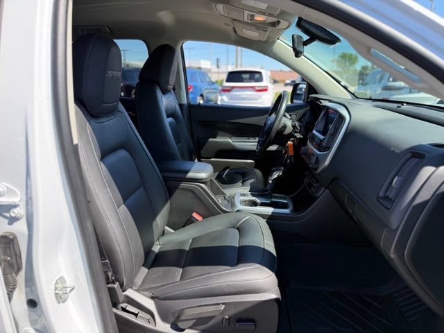 Used 2022 Chevrolet Colorado ZR2 AWD/4WD image 17