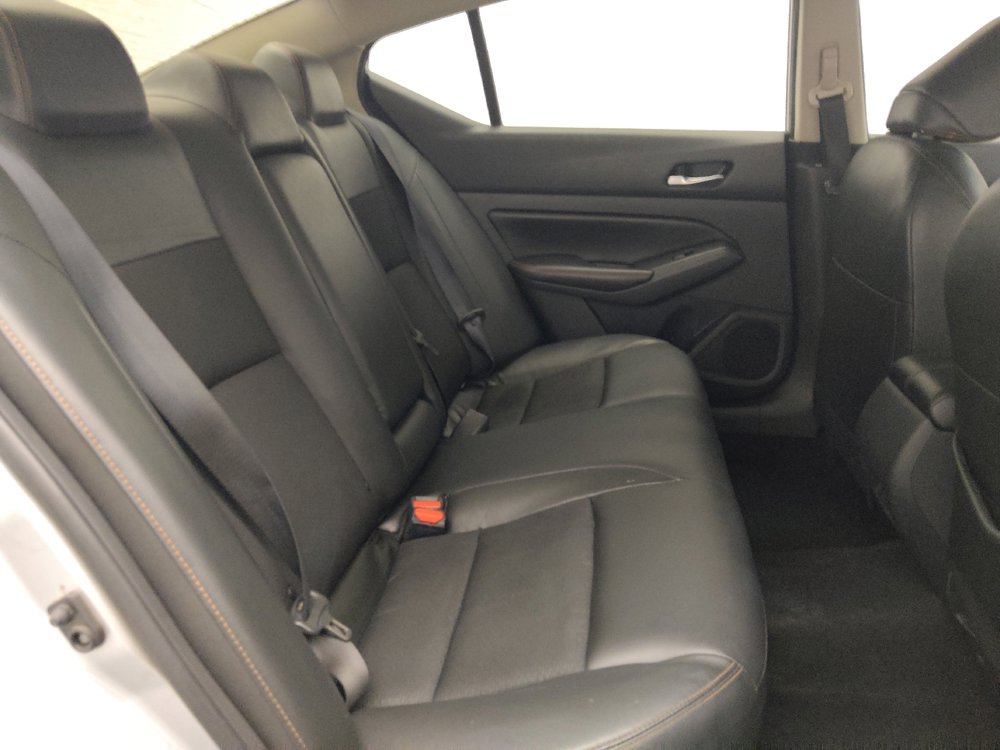 Used 2022 Nissan Altima 2.5 SR FWD image 19