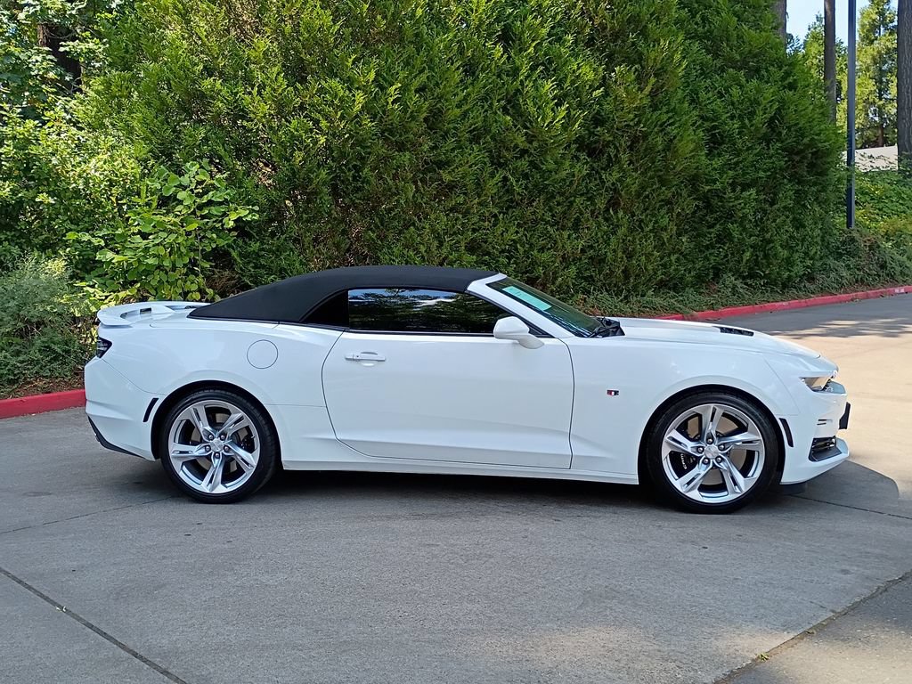 Used 2023 Chevrolet Camaro SS RWD image 3
