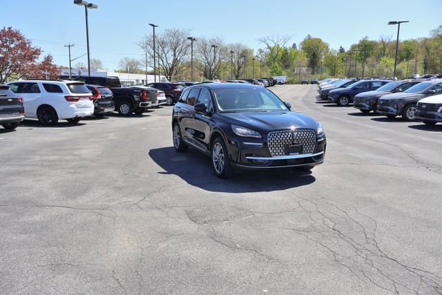 Used 2023 Lincoln Corsair AWD w/ Equipment Group 101A image 9