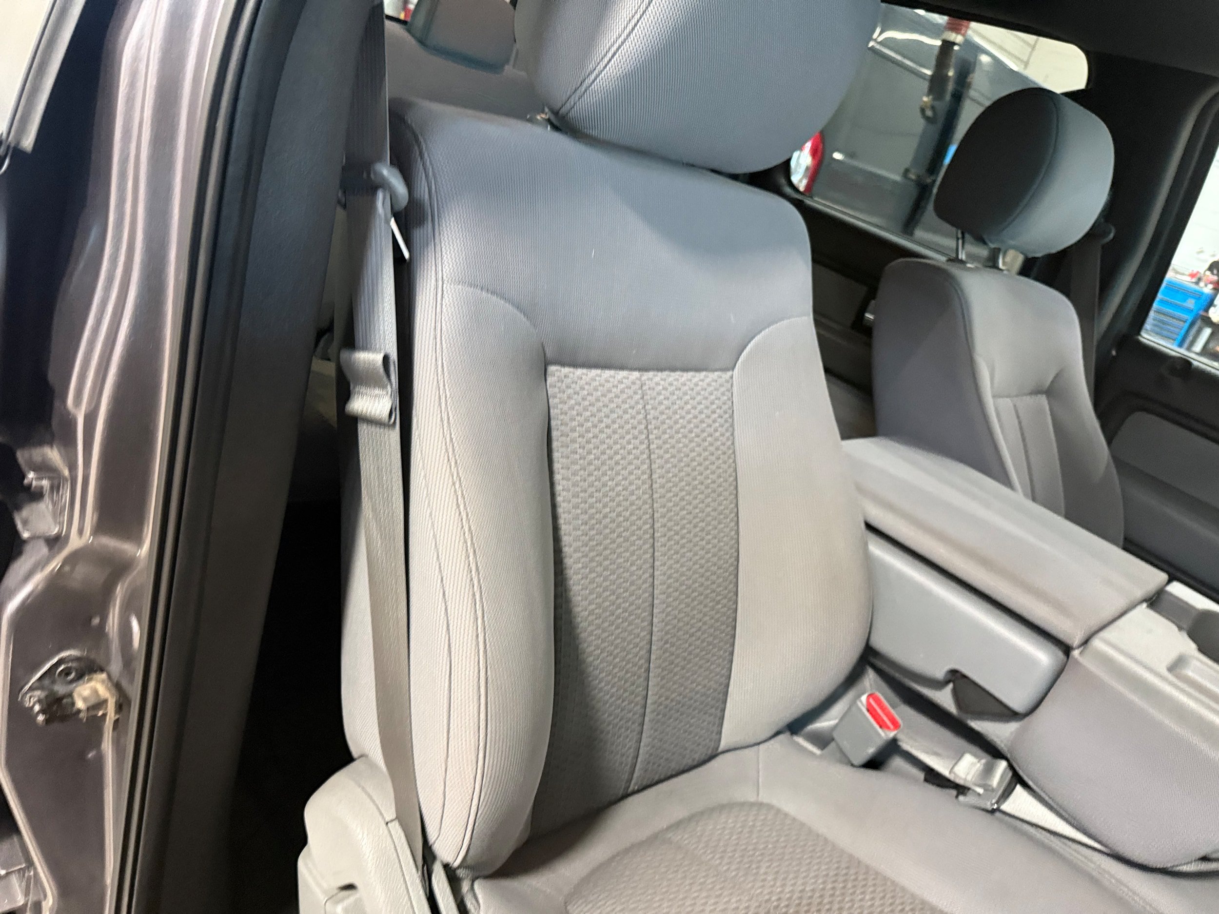 Used 2013 Ford F150 XLT w/ Luxury Equipment Group AWD/4WD image 11