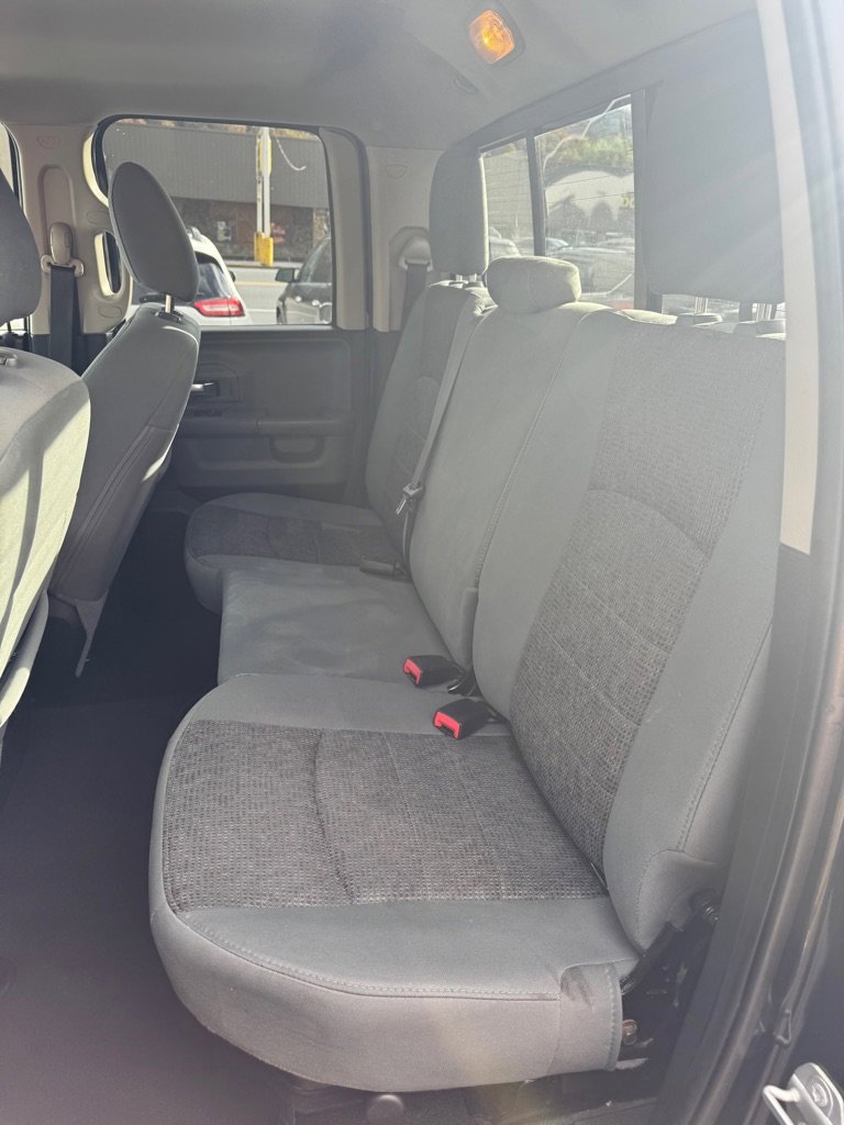 Used 2018 RAM 1500 Big Horn image 30