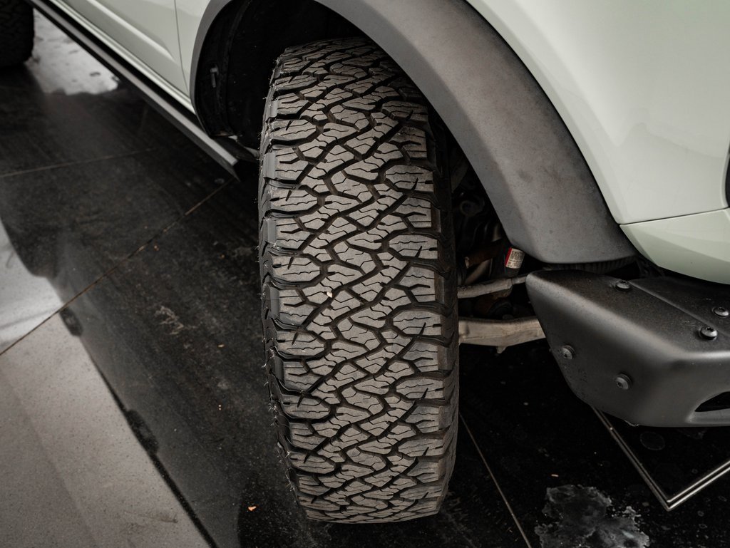 Used 2021 Ford Bronco Black Diamond image 54