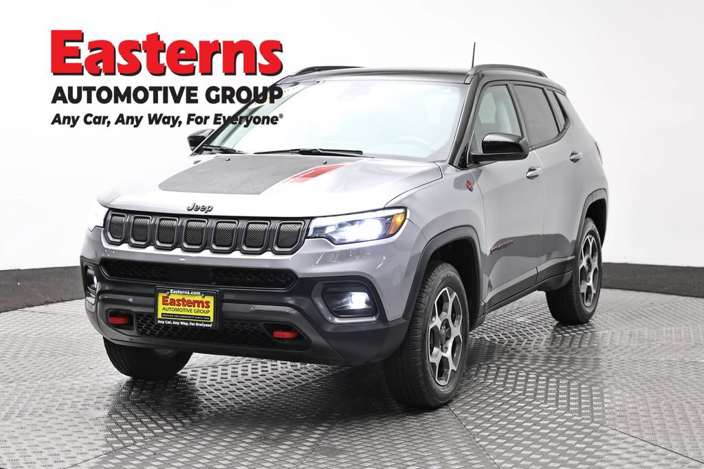 Used 2022 Jeep Compass Trailhawk w/ Trailhawk Elite Group AWD/4WD image 1