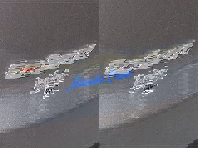 Used 2020 Ford EcoSport SE w/ SE Convenience Package image 13