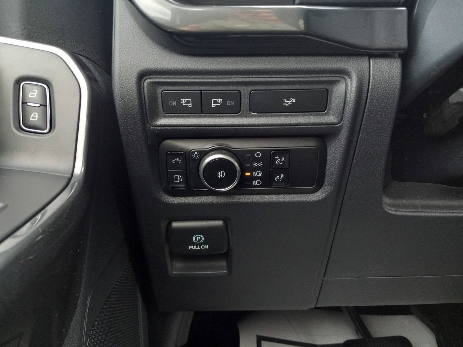 Used 2023 Ford F150 XLT w/ Equipment Group 302A High image 27