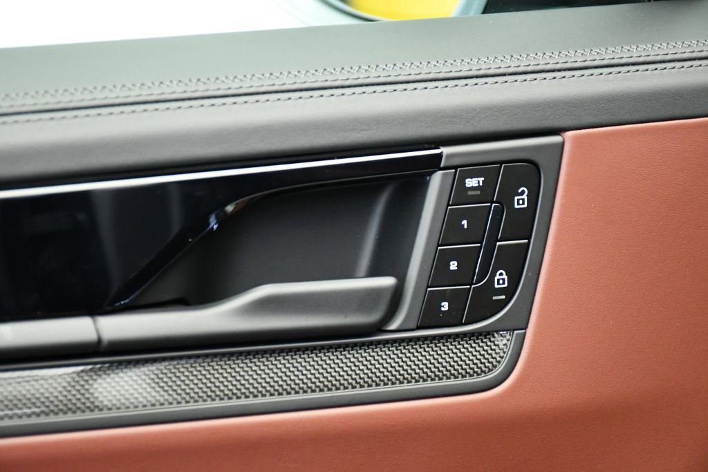 New 2026 Porsche Cayenne GTS AWD/4WD image 39