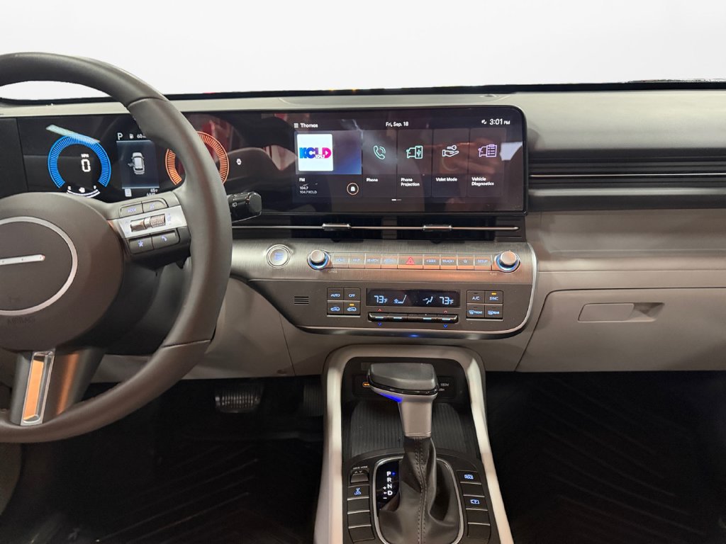 Used 2025 Hyundai Kona SEL AWD/4WD image 11