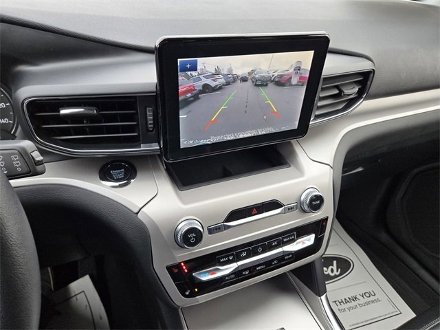 Used 2024 Ford Explorer XLT w/ Equipment Group 202A image 9