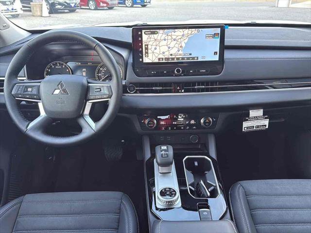 New 2026 Mitsubishi Outlander AWD image 31