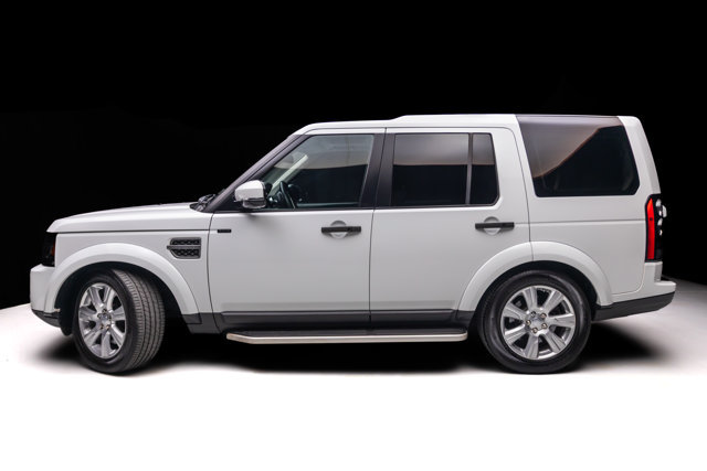 Used 2016 Land Rover LR4 HSE AWD/4WD image 19