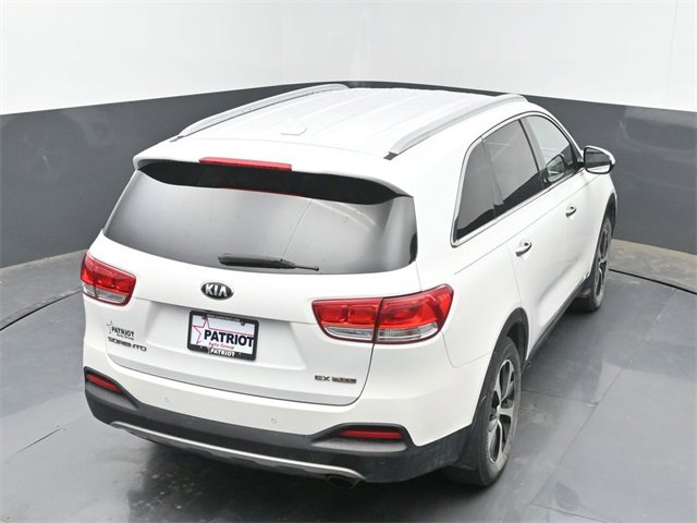 Used 2016 Kia Sorento EX image 35
