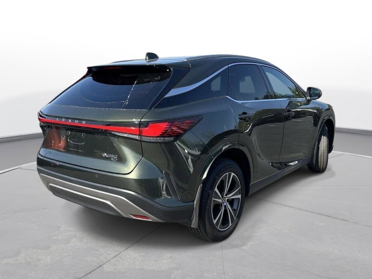 Used 2023 Lexus RX 350 Premium w/ Accessory Package image 6