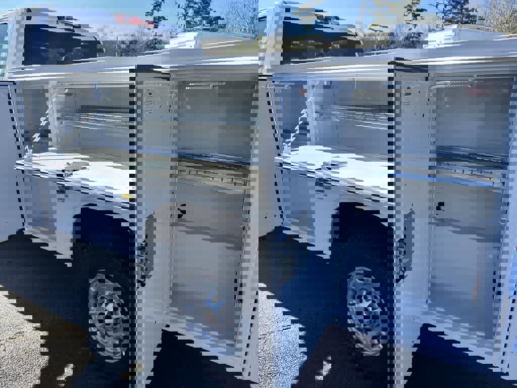 New 2025 GMC Sierra 2500 Pro w/ Convenience Package image 27