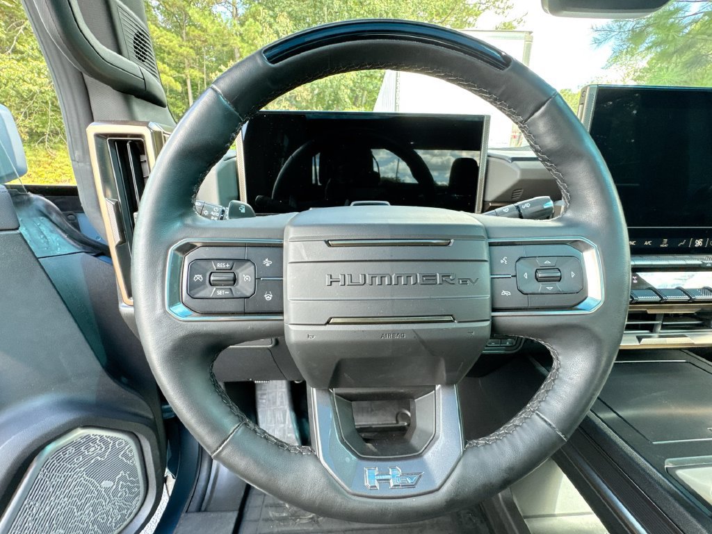 Used 2024 GMC Hummer EV 3X w/ Omega Edition AWD/4WD image 16