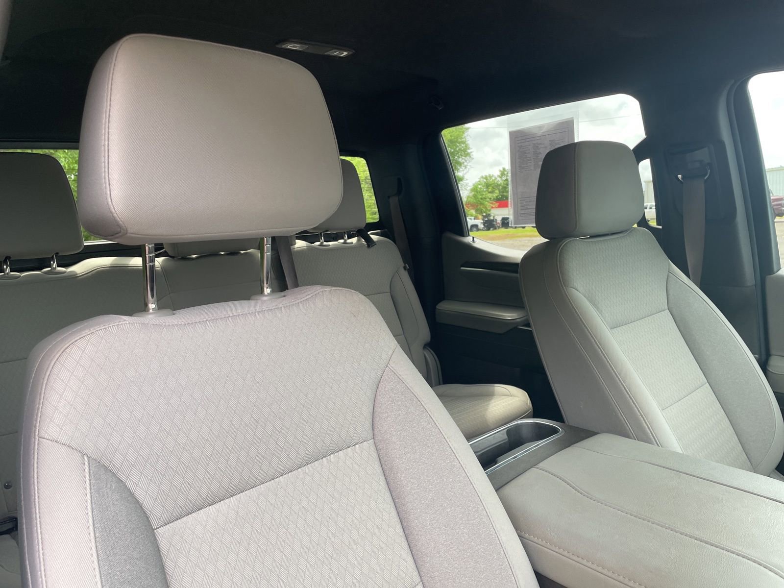 Used 2023 Chevrolet Silverado 1500 LT image 31