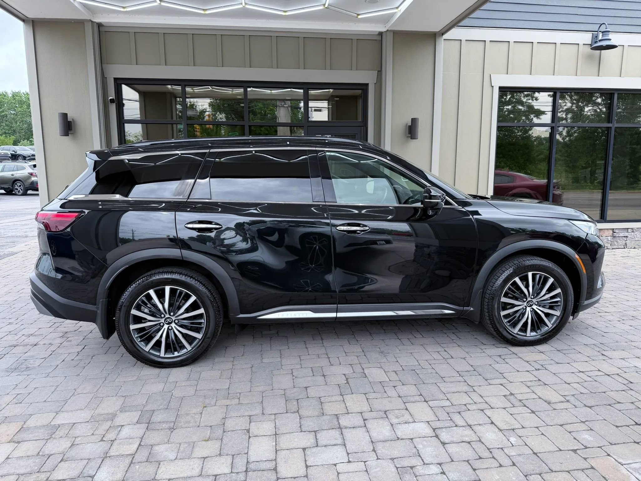 Used 2023 INFINITI QX60 Autograph w/ Cargo Package AWD/4WD image 61