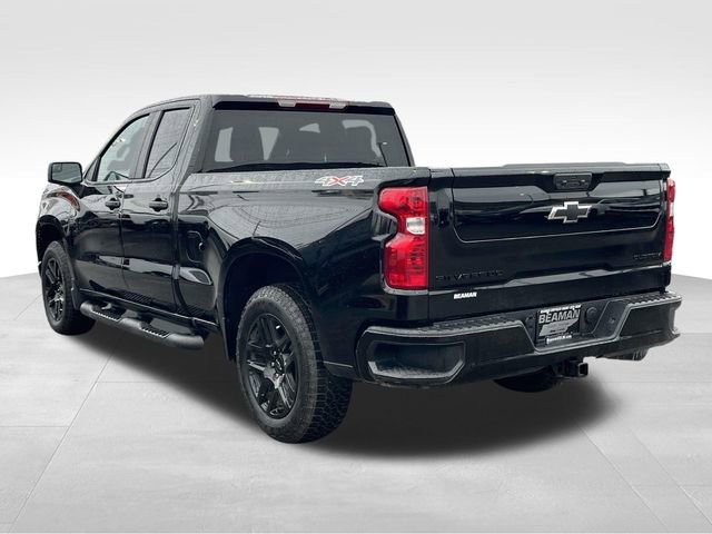 Used 2025 Chevrolet Silverado 1500 Custom w/ Turbomax Blackout Package image 5