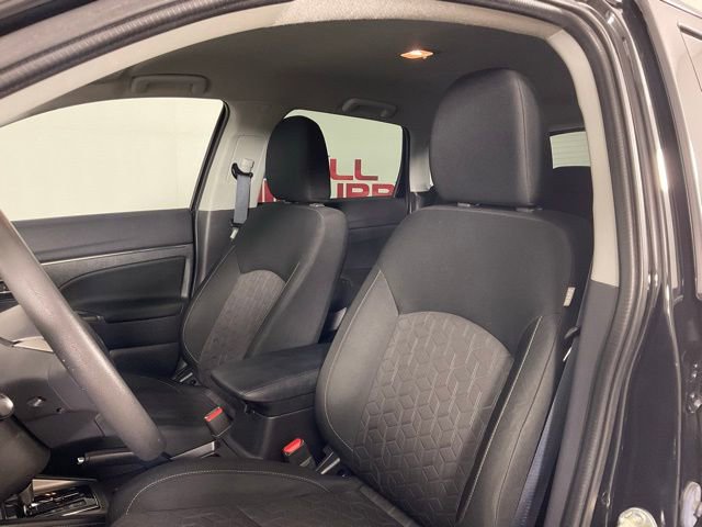 Used 2023 Mitsubishi Outlander Sport ES image 13