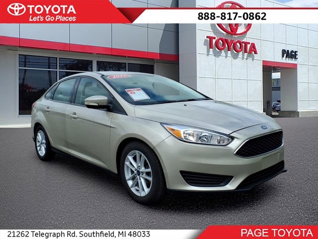 Used 2017 Ford Focus SE FWD image 1