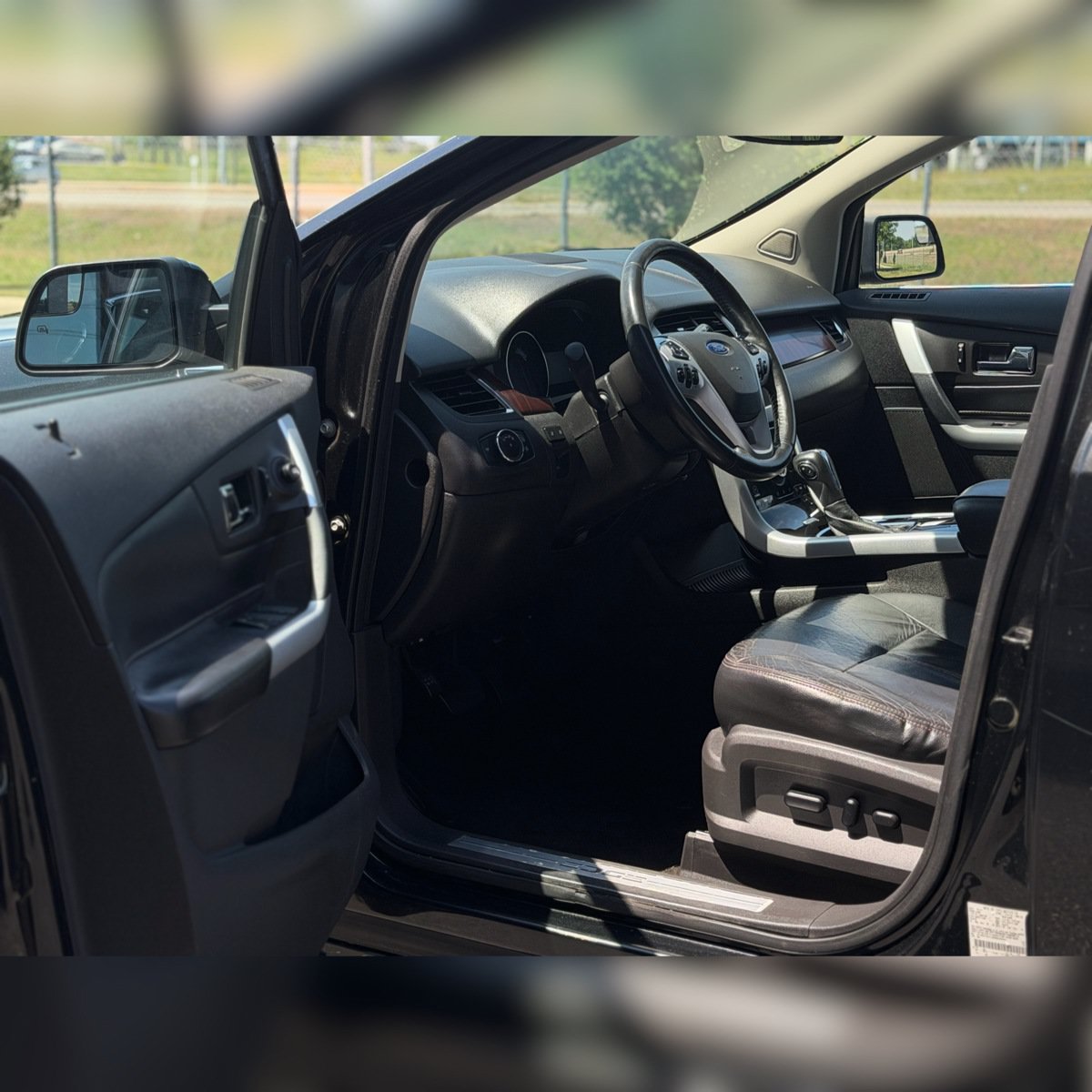 Used 2011 Ford Edge Limited w/ 301A Rapid Spec Order Code FWD image 6