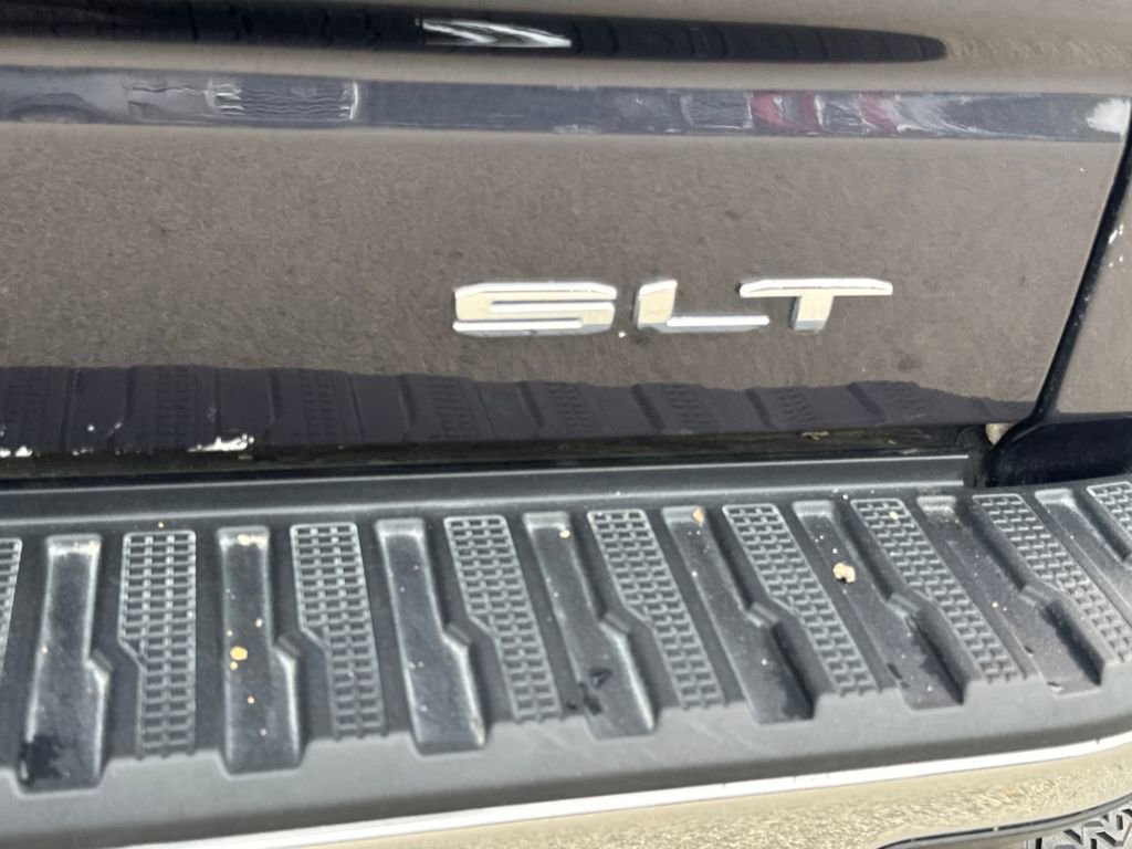 Used 2022 GMC Sierra 1500 SLT w/ SLT Premium Package image 5