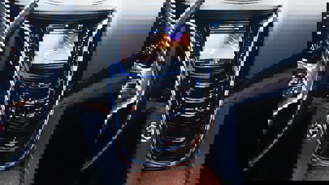 Used 2016 Cadillac Escalade ESV Luxury image 32